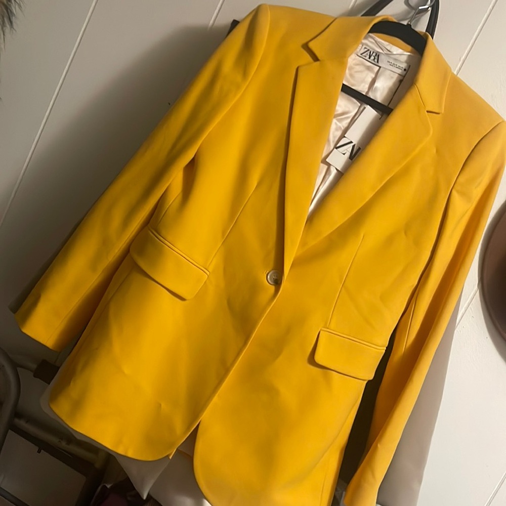 Brand new Zara blazer with tags
